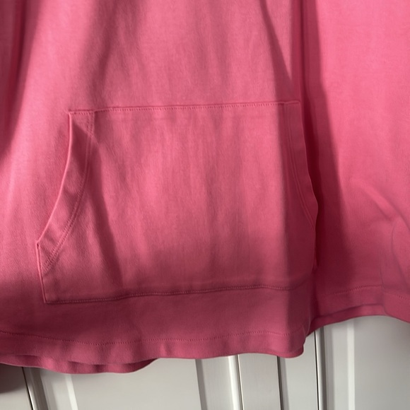 Vineyard Vines pink pullover women’s size medium - Picture 4 of 6